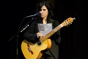 PJ Harvey soundcheck 2                